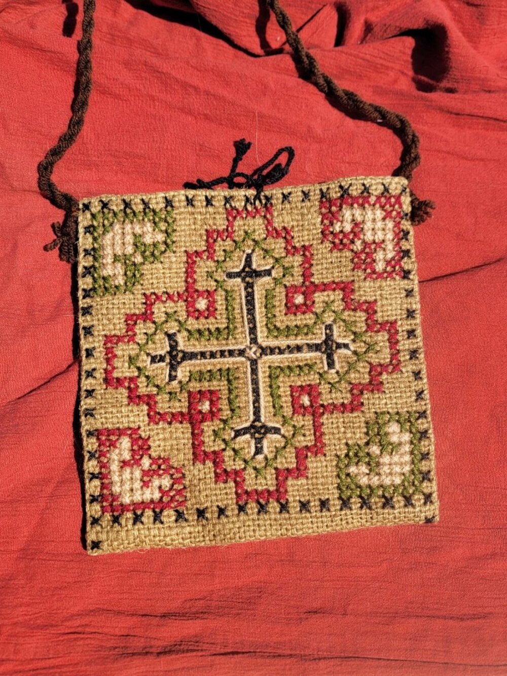 ❝ embroidered burlap crossbody purse ❤️🔥. ❞